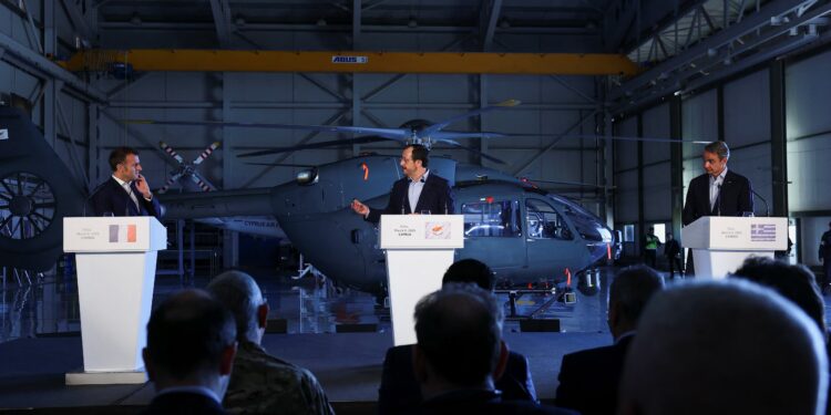 Francia y Grecia cierran filas con Chipre: “Atacarlo es ir contra toda Europa” | Internacional