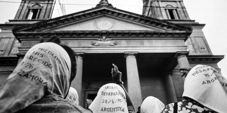 Golpe de Estado: El final del futuro