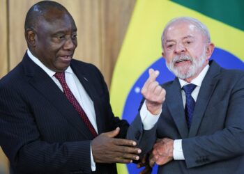 Lula: “Si no nos preparamos para defendernos, en cualquier momento nos invaden”