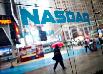 Nueva tormenta en Bolsa del software: las herramientas de IA de Amazon amenazan al sector | Empresas