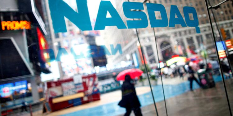 Nueva tormenta en Bolsa del software: las herramientas de IA de Amazon amenazan al sector | Empresas