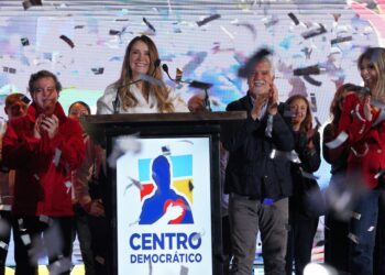 Paloma Valencia emerge con fuerza contra Cepeda y el ultra De la Espriella | Elecciones Presidenciales Colombia