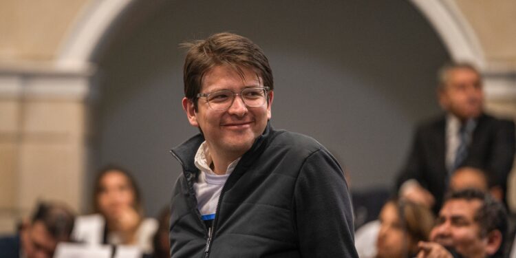 Brayan Ferney Cruz Castillo: Detenido en Buenos Aires uno de los acusados por el asesinato del senador colombiano Miguel Uribe Turbay