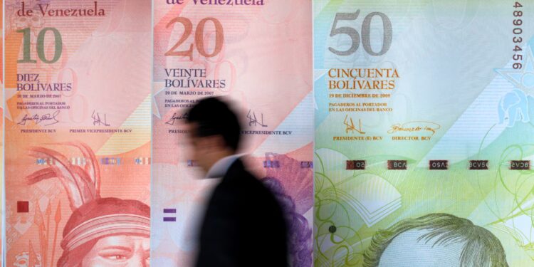 Estados Unidos levanta las sanciones al Banco Central de Venezuela y a otras tres entidades