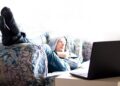 A la caza del teletrabajador tramposo: estas son las herramientas que usan las empresas para detectar a los impostores
