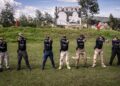 Estudiantes del curso intensivo de escoltad, en la academia de seguridad privada S.W.A.T. Bodyguards, en Facatativa, el 6 de mayo de 2026.