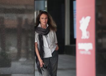 Jacqueline Bisset: “Hay tanto dolor en el mundo que hablar de cine me parece irrelevante”