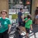 Empar Penadés, maestra del colegio público Cervantes, en Valencia, en la puerta del centro, este viernes.