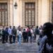Colas de inmigrantes del pasado 20 de abril en el Ayuntamiento de Valencia para tramitar su regularización.