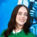 ¡Pelo Carmesí! Billie Eilish Renueva Su Estilo.