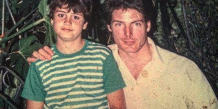 La muerte de Julio Jung rescata la historia de cuando Superman vino a Chile a desafiar la dictadura de Pinochet