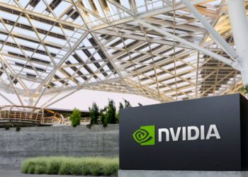 La ruleta rusa llega a la Bolsa: invertir 20.000 euros en Nvidia con solo 1.000 y un elevado riesgo