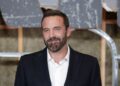 Netflix hace rico a Ben Affleck pero se desploma en Bolsa con su apuesta por la IA | Empresas