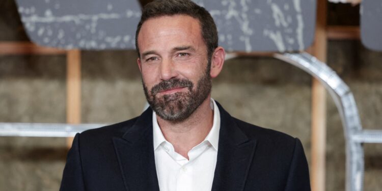 Netflix hace rico a Ben Affleck pero se desploma en Bolsa con su apuesta por la IA | Empresas