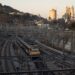 Vias del tren a la altura de Montcada Bifurcacio (Barcelona).